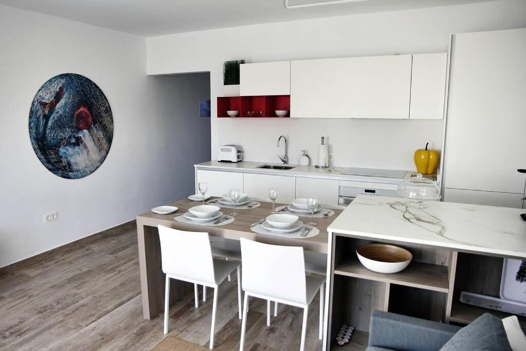 Design Vivienda V El Burgao By The Sea Appartement Costa Teguise Buitenkant foto